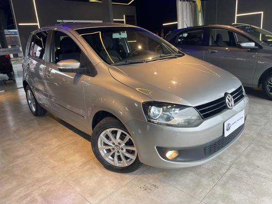 VOLKSWAGEN FOX 1.6 MI 8V FLEX 4P MANUAL